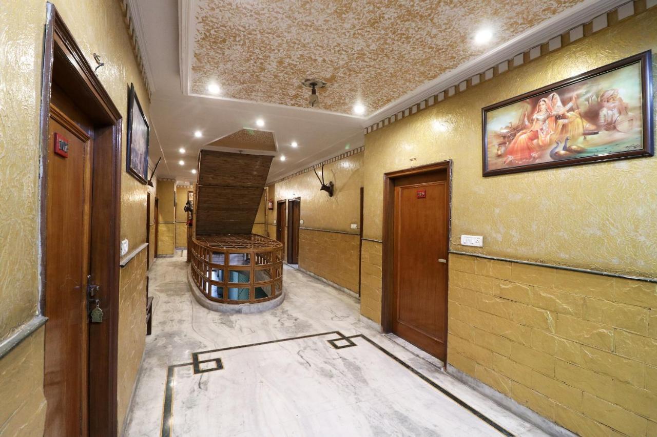 Oyo 29304 Hotel Pooja Yamuna Nagar Экстерьер фото